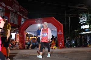 BIB: 3472
                            <button type="button" onclick="openModal(26262722)" class="btn btn-primary btn-sm float-right btn-popup" data-toggle="modal" data-target=".modal-high-quality">
                        <i class="fas fa-shopping-cart"></i> Add to Cart
                    </button>
                                            <button type="button" onclick="isThisMe(26262722, true)" class="btn btn-success btn-sm float-right btn-popup btn-isme hidden" data-toggle="tooltip" data-placement="bottom" title="นี่คือรูปของคุณใช่ไหม คลิกที่นี่เพื่อเอาเข้าอัลบั้ม">
                        <i class="fas fa-plus"></i> Add to album
                    </button>
                    <button type="button" onclick="isThisMe(26262722, false)" class="btn btn-warning btn-sm float-right btn-popup btn-isnotme hidden">
                        <i class="fas fa-ban"></i> Remove from album
                    </button>